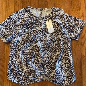 Leopard print tshirt